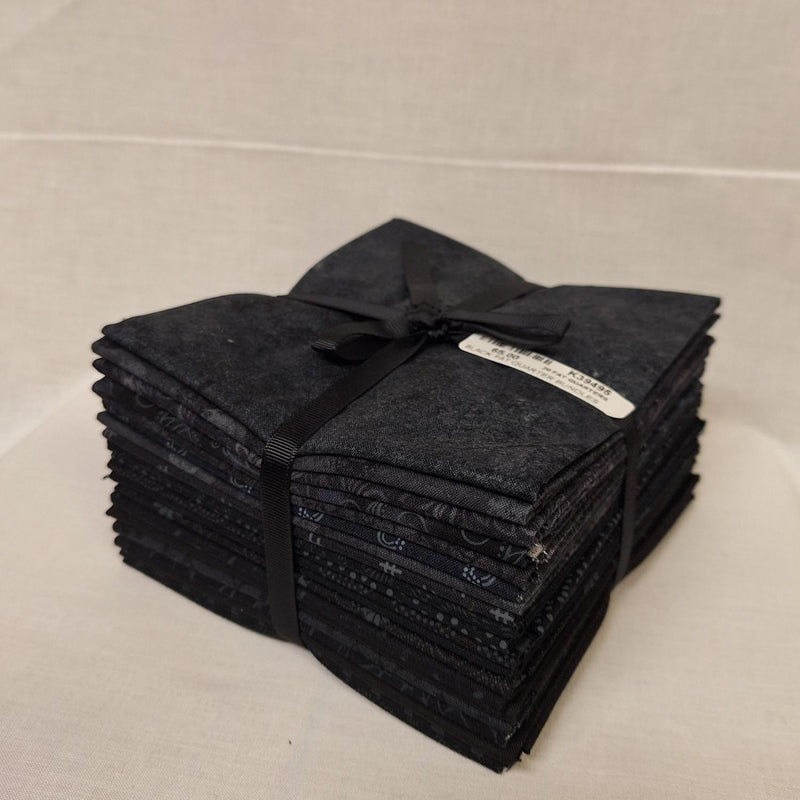 Black Fat Quarter Bundle - 20 Fat Quarters - Cotton Fabric