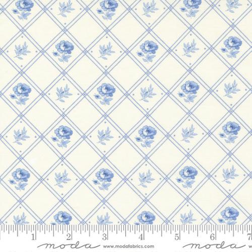 MODA Blueberry Delight - 3032-11 Cream - Cotton Fabric