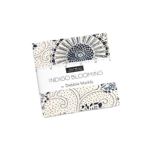 MODA Indigo Blooming Charm Pack - 48090PP - Precut