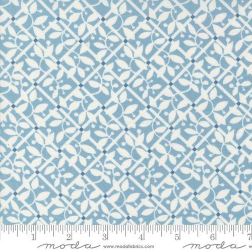 MODA Shoreline - 55303-12 Light Blue - Cotton Fabric