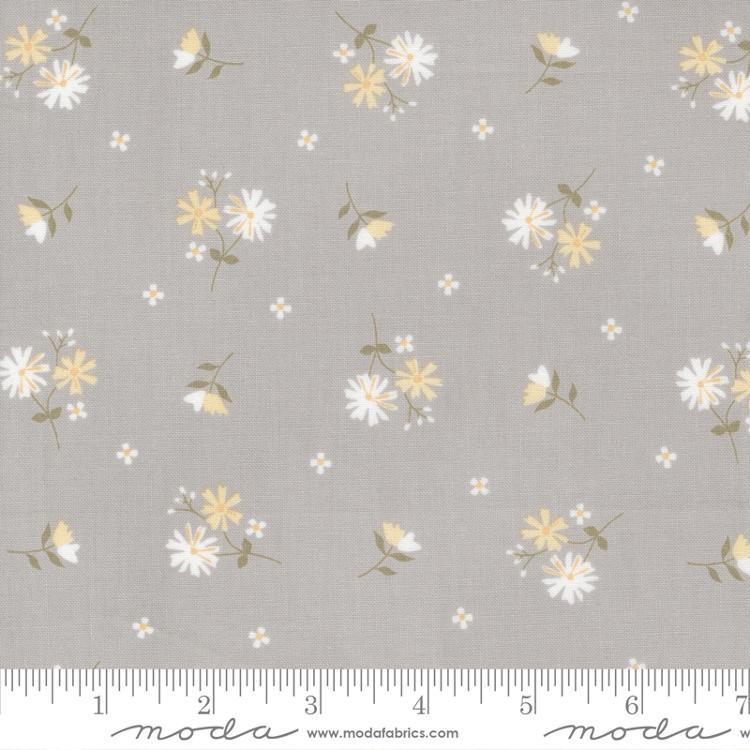 MODA Buttercup & Slate - 29153-16 Pebble - Cotton Fabric