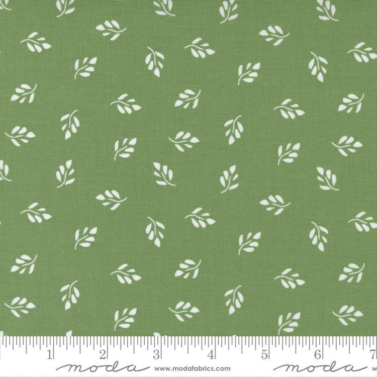 MODA Emma Whimsy 37633-17 Fresh Grass - Cotton Fabric