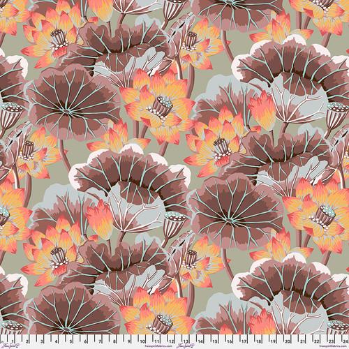 FS Kaffe Fassett Collective - Lake Blossoms PWGP093.ANTIQUE - Cotton Fabric