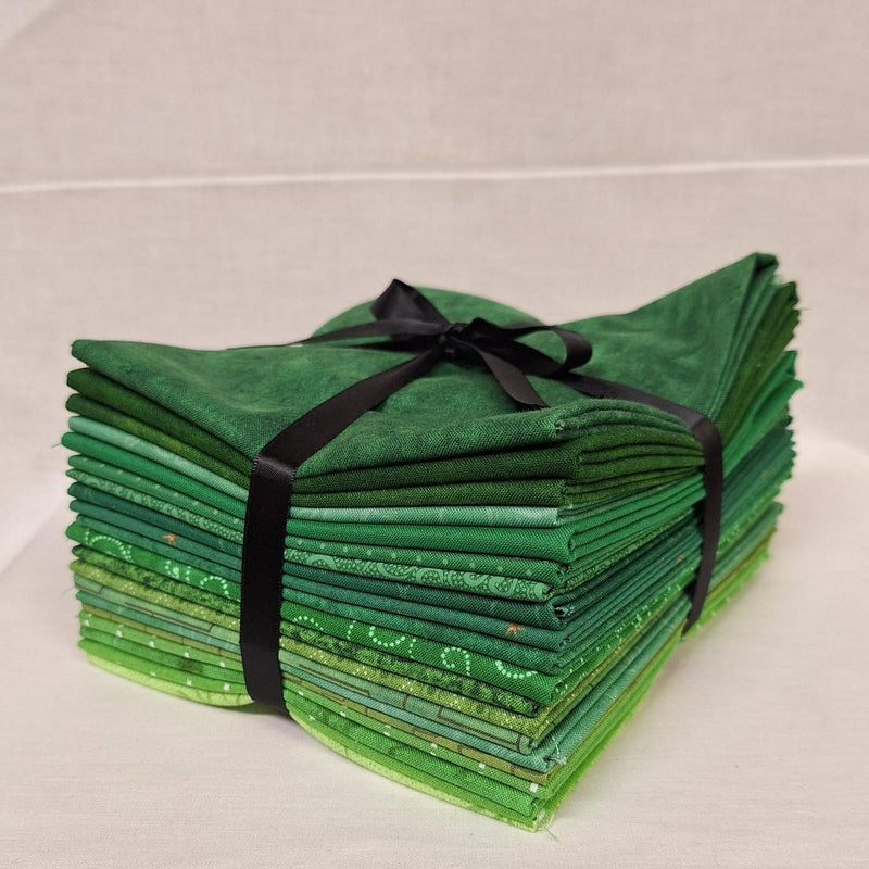 Green Fat Quarter Bundle - 20 Fat Quarters - Cotton Fabric