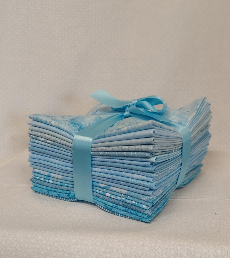 Light Blue Fat Quarter Bundle - 20 Fat Quarters - Cotton Fabric
