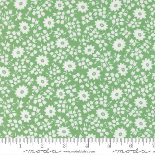 MODA 30's Playtime 2025 - 23372-16 Aloe - Cotton Fabric