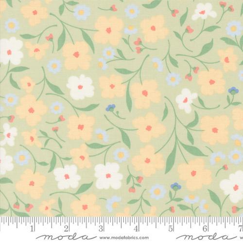 MODA Cottage Charm - 31750-23 Pear - Cotton Fabric