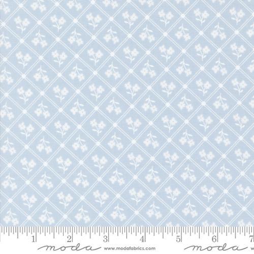 MODA Cottage Charm - 31752-21 Powder Blue - Cotton Fabric