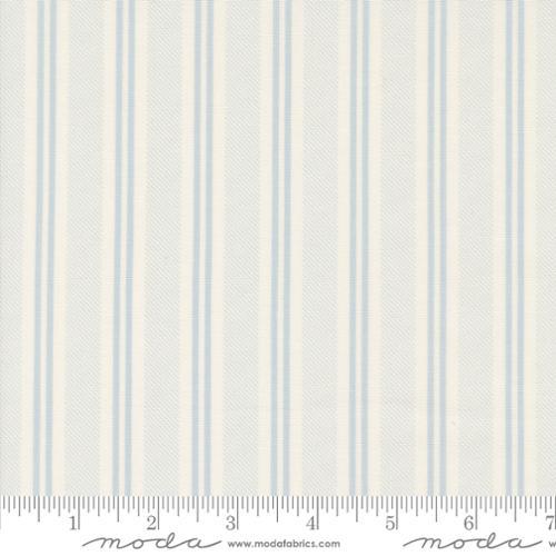 MODA Cottage Charm - 31756-21 Powder Blue - Cotton Fabric