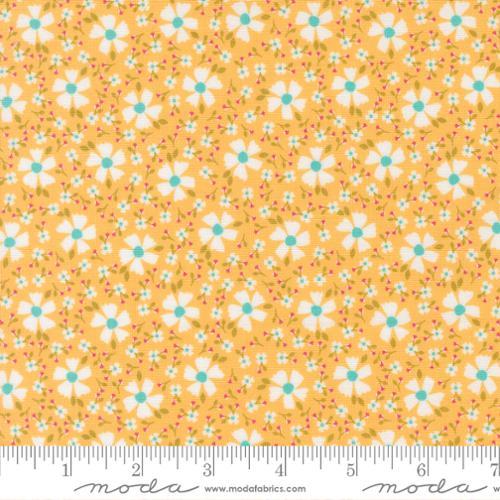 MODA In The Garden - 29233-18 Goldenrod - Cotton Fabric