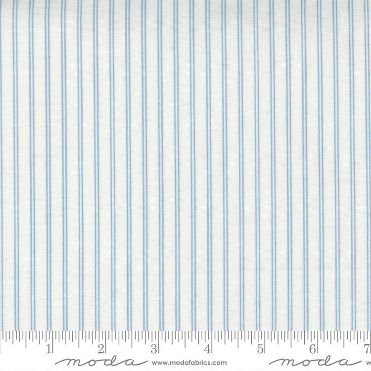 MODA Nantucket Summer 55267-24 Cream Blue - Cotton Fabric
