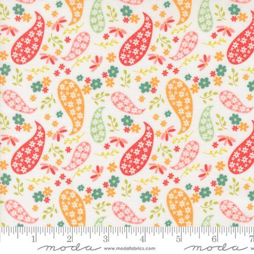 MODA Raspberry Summer - 37691-11 Cloud - Cotton Fabric