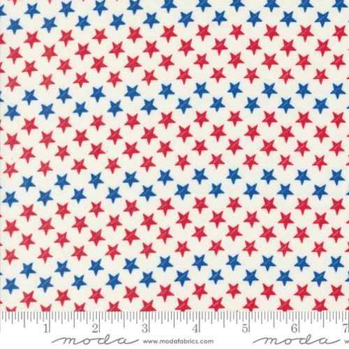 MODA Red White and Bloom - 56117-11 Daisy White - Cotton Fabric