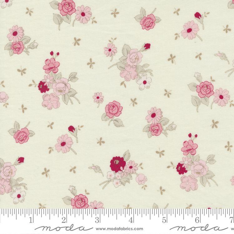 MODA Sugarberry - 3021-11 Porcelain - Cotton Fabric