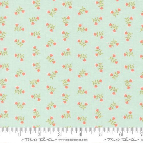 MODA Sunbonnet - 31763-19 Pale Blue - Cotton Fabric