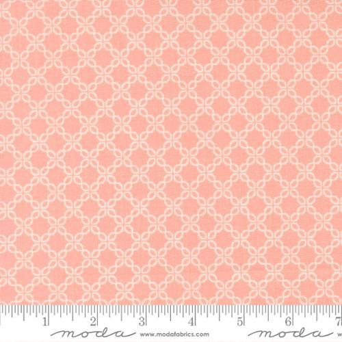 MODA Sunbonnet - 31768-17 Pale Pink - Cotton Fabric