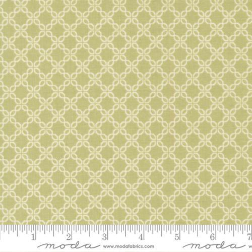 MODA Sunbonnet - 31768-18 Pear - Cotton Fabric