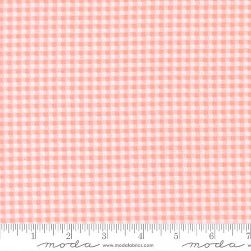 MODA Sunbonnet - 31769-17 Pale Pink - Cotton Fabric