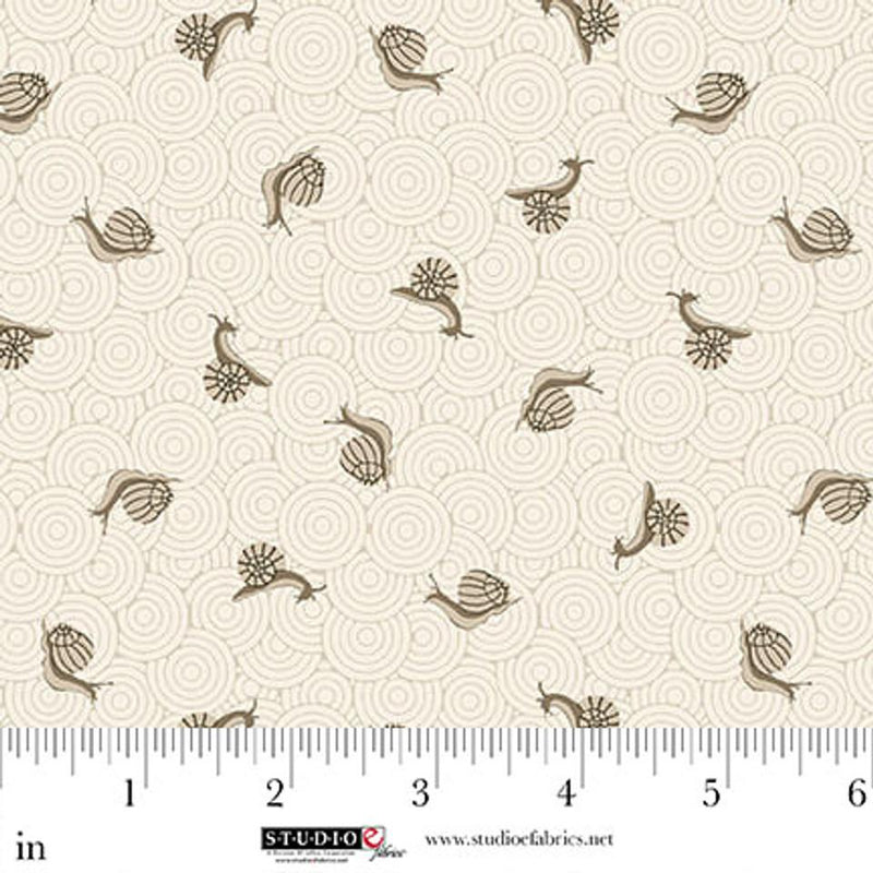 STUDIO E Ashdown Forest - 8407-40 Pale Ecru - Cotton Fabric