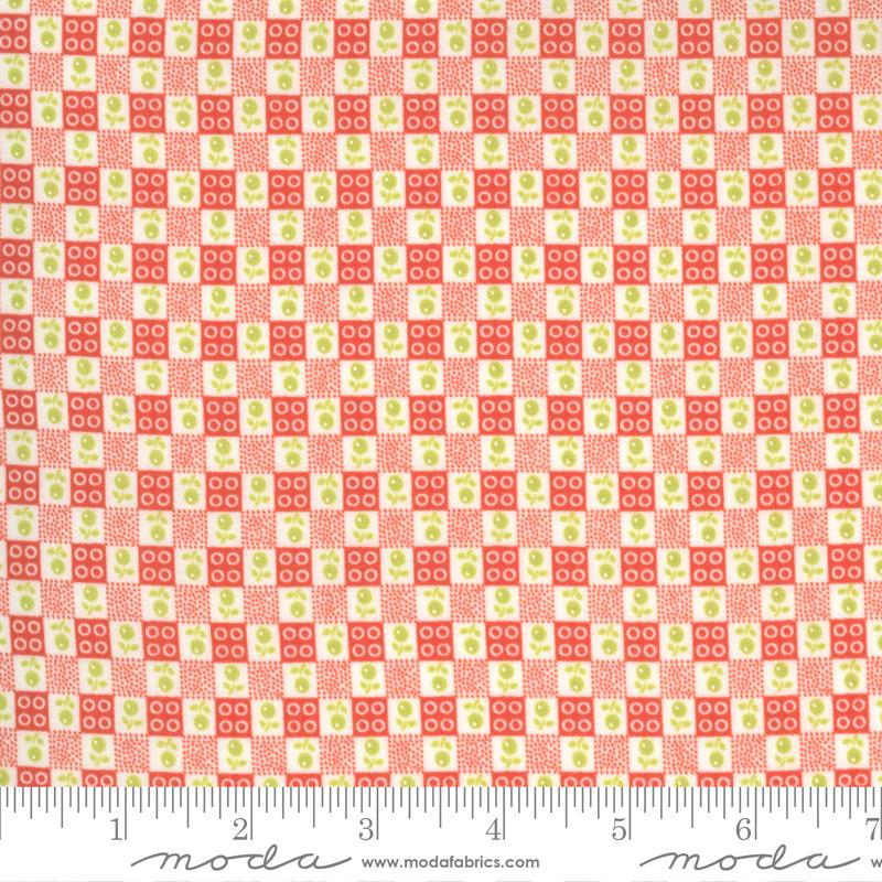 MODA Strawberries Rhubarb - 20404-11 Strawberry - Cotton Fabric