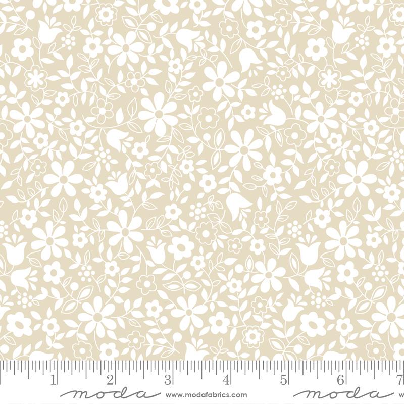 MODA Whispers Flower Patch 33557-12 Natural - Cotton Fabric