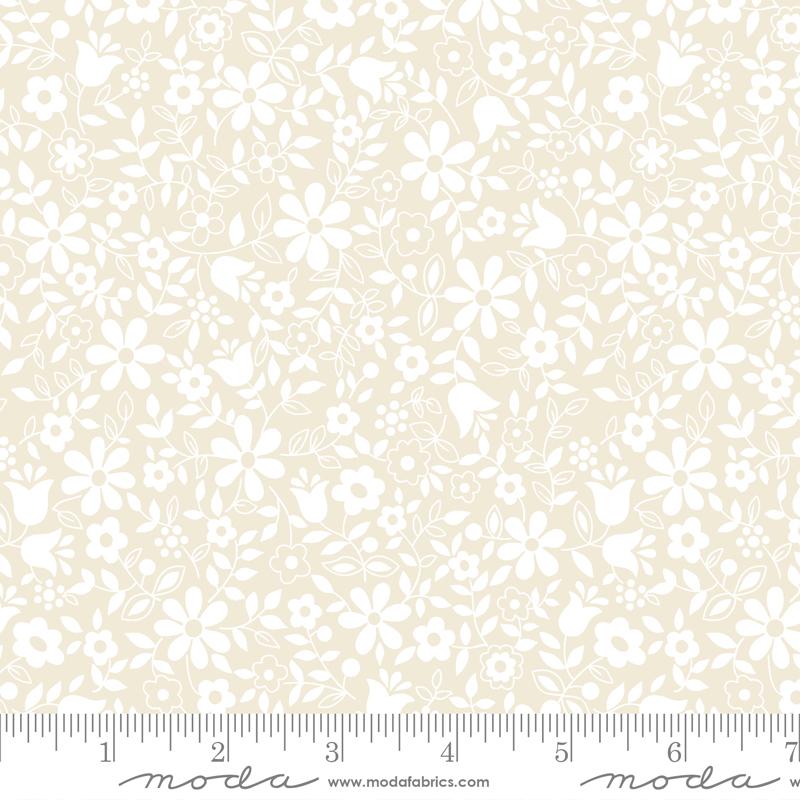 MODA Whispers Flower Patch 33557-13 Muslin - Cotton Fabric