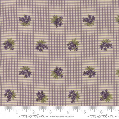 Moda Sweet Violet 2222-11 - Cotton Fabric
