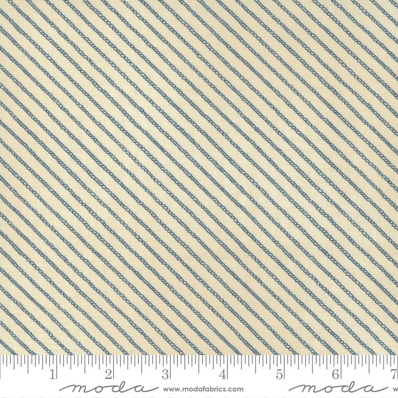 Moda To The Sea 16934-20 Pearl Dark Ocean - Cotton Fabric